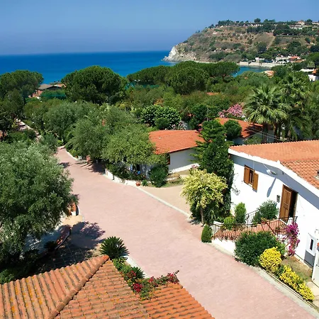 Villaggio Santa Maria 3*