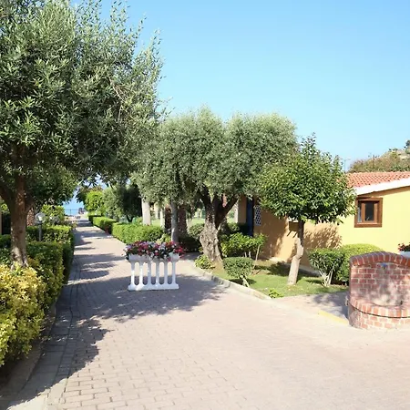 Villaggio Santa Maria Üdülőpark 3*