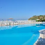 Villaggio Santa Maria Tatil parkı
