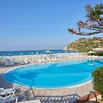 Villaggio Santa Maria 3*