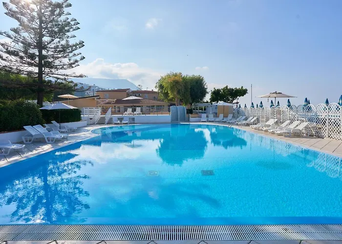 Villaggio Santa Maria 3*